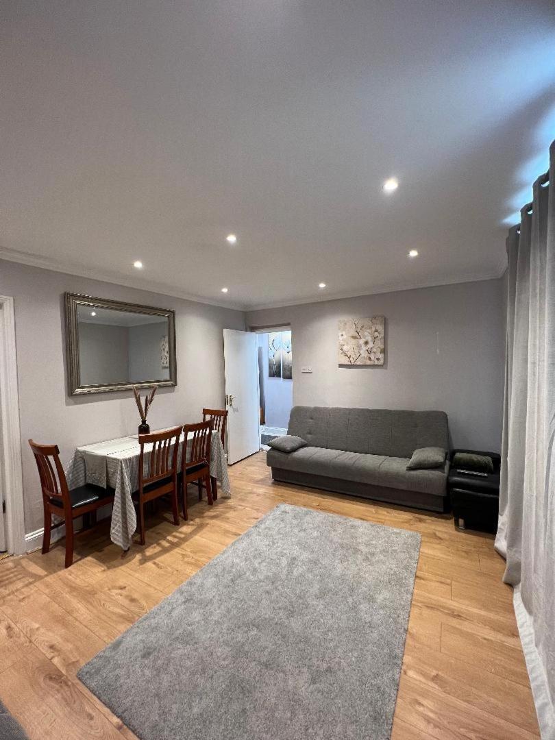Appartement For Up To 6, Next To Big Ben & Eye Londres
